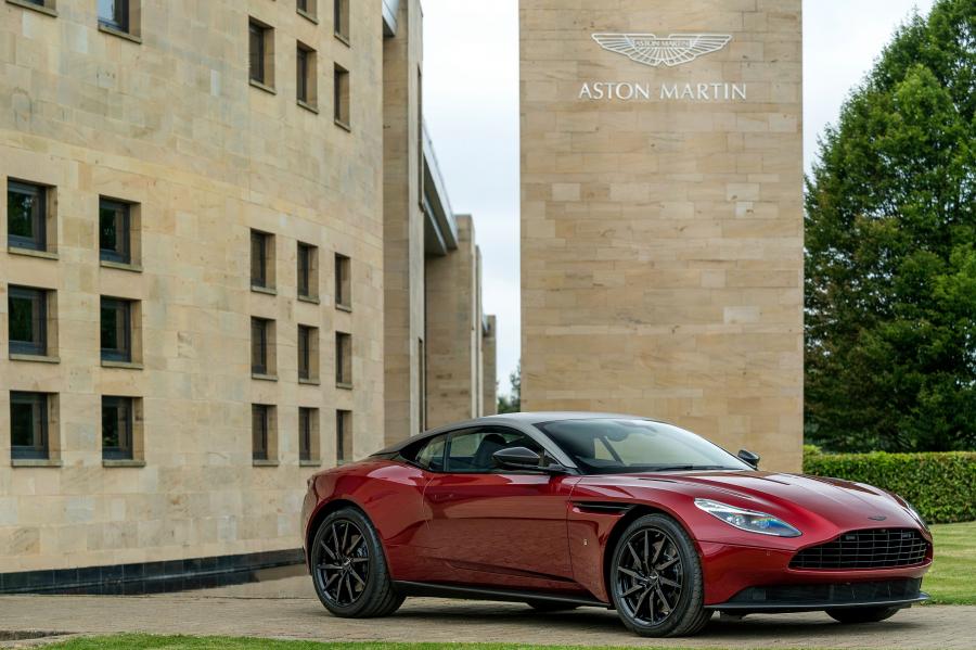  Aston Martin DB11 Henley Royal Regatta by Q 2017 года  (фото 1 из 10)
